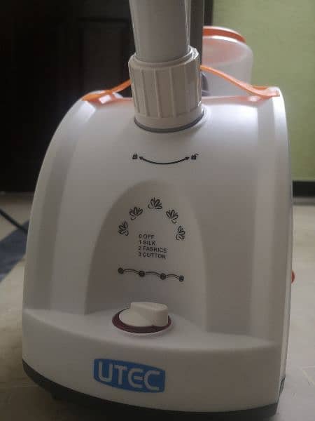 UTEC Garment Steamer (Imported) 2