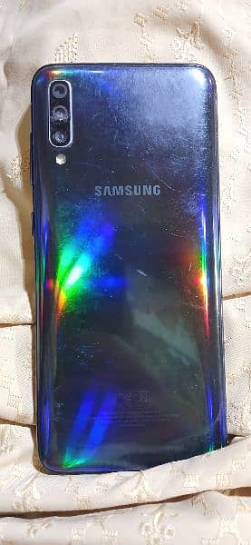 Samsung A70 6/128 1