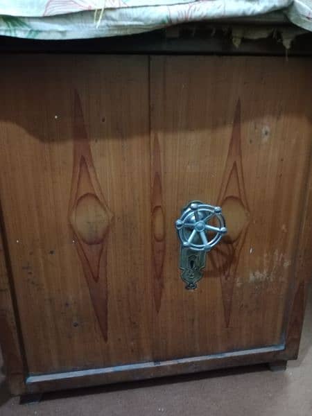 Cupboard iron stand urgent Selling 4