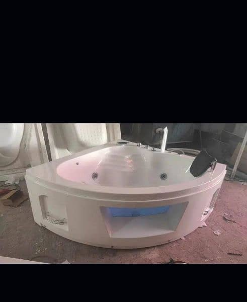 jacuuzi  bathtubs and PVC vanities for sale from factory 3