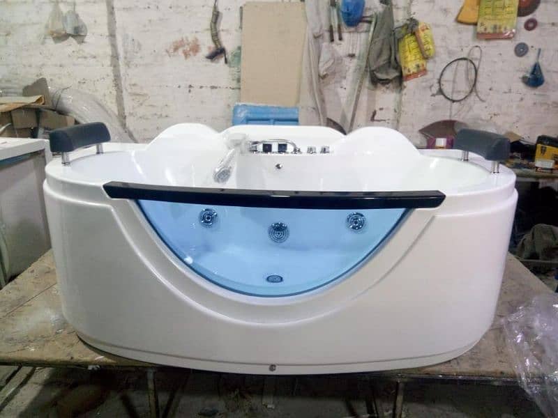 jacuuzi  bathtubs and PVC vanities for sale from factory 4