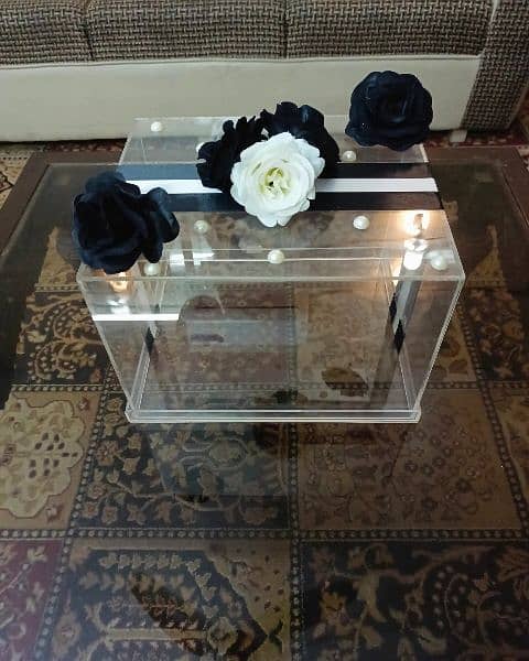 Acrylic Gift Boxes ( Price depends on size and design) 0302-1466006 14