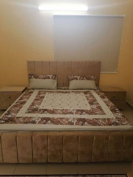 Full bed set on sale ( contact number 03005161514) 6