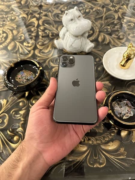 iPhone 11 Pro 256gb PTA Approved! 9