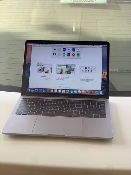 MacBook Pro 2016 0