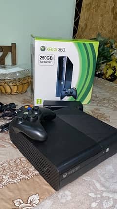 Xbox 360 Ultra Slim 500gb Special Edition 0