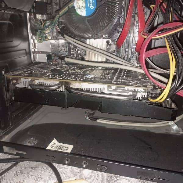 "GTX 1060 3GB Graphics Card: Excellent Condition, Rs. 26,000!" 4
