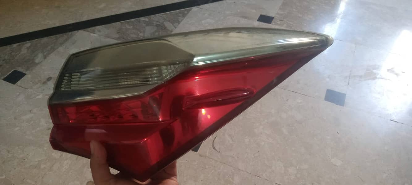 Corolla XLI, GLI, Altis, Grande 2018 to 2023 Back lights /Tail lights 4