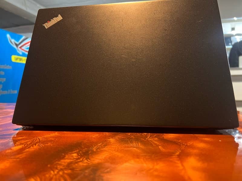 Lenovo Thinkpad T480s I7 8th Gen 16GB Ram 256SSD at Laptops collection 12