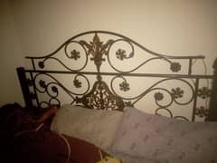 bed iron made