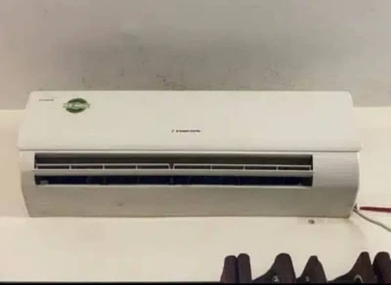 MITSUBISHI 1.5 TON INVERTER AC HEAT AND C00L IN GENUINE CONDITI0N 0