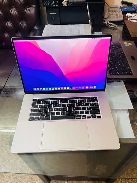 Apple Macbook Pro 2019 16” Core i9 Top of the line Brand New Condition 2