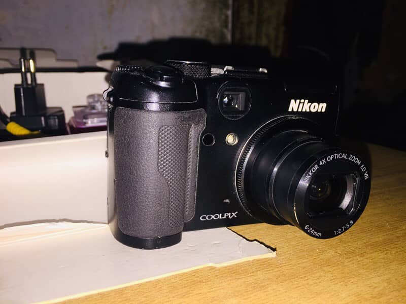 Nikon p6000 1