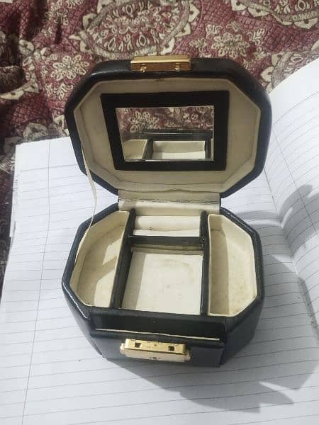 used imported mini jewellery box 2