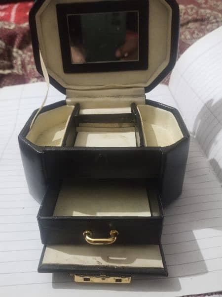 used imported mini jewellery box 7