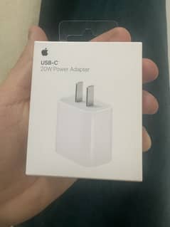 Apple Phone 20W USB-C Power adapter
