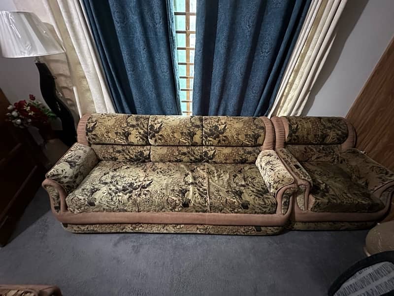 Sofa for sale 5