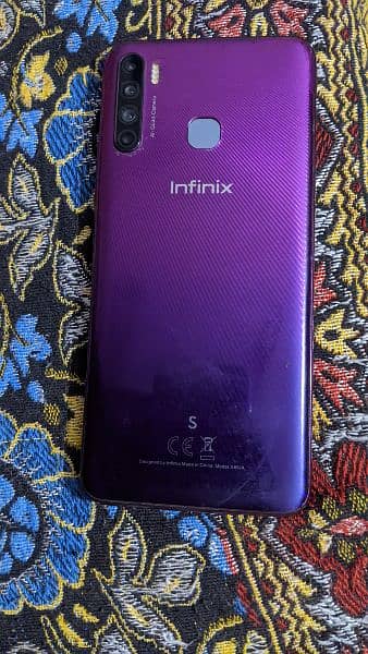 Infinix S5  (6/128) 1