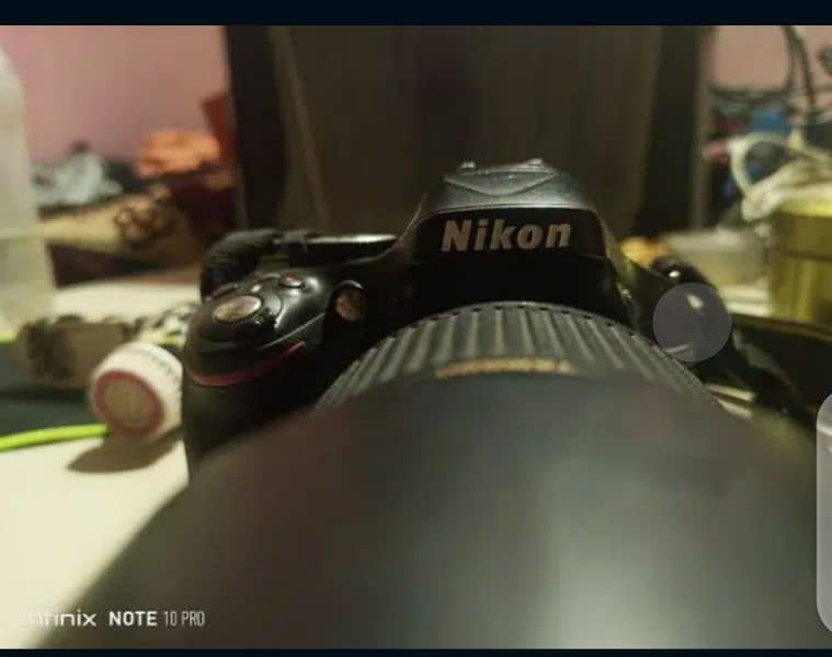 NIKON D5200 urgent sell 1