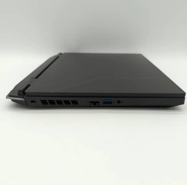 Acer Nitro 5 N22C1 15.6" i5-12650H 2.7GHz 16GB RAM 1TB SSD GeForce RTX 6