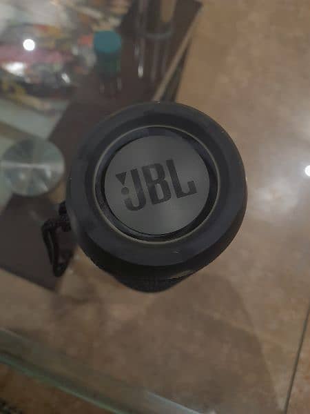 Original JBL Flip 3 Bluetooth Speaker 2