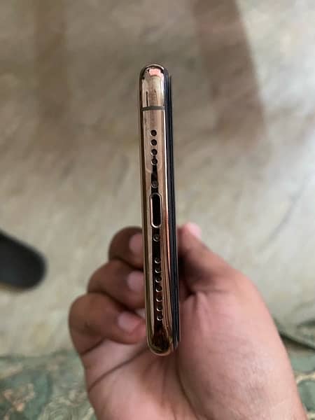 Iphone XS Max 256 GB All okay NON PTA Approved 2