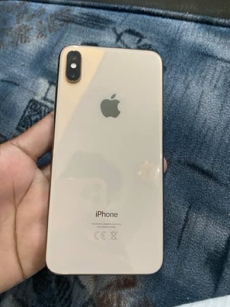 iphone xs max 256gb 10 by 10  BH 80 helth sub kuch ok ha mobile ma pta 2