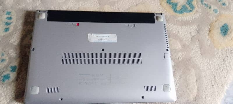 Lenovo laptop in good condition with original charger 7