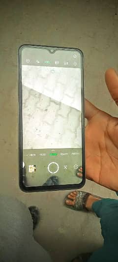 infinix Note 11. full box 10 by 10 condition lush condition