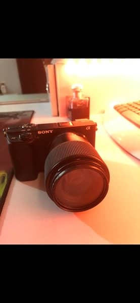 Sony A6400 + 16-50mm Sony 2
