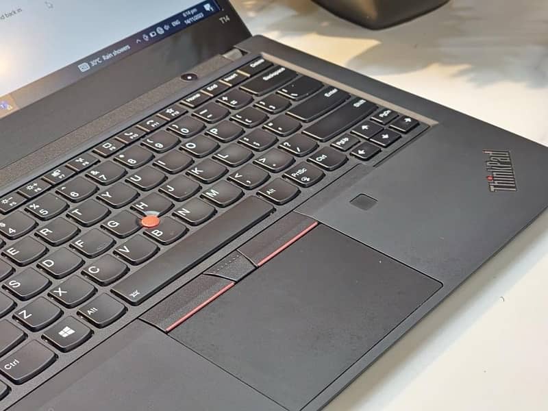 Lenovo ThinkPad T14 TOUCH “i7-10th Gen 16GB RAM 512GB SSD” 3