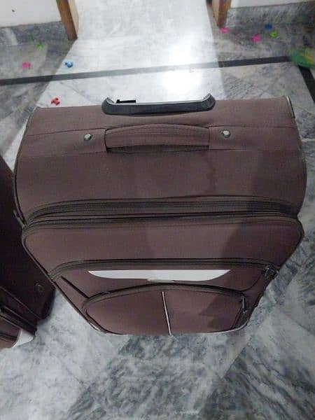 Luggage Bags 2 pieces XL and Medium 1