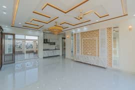 5 MARLA BEAUTIFUL HOUSE FOR SALE IN DHA 9 TOWN