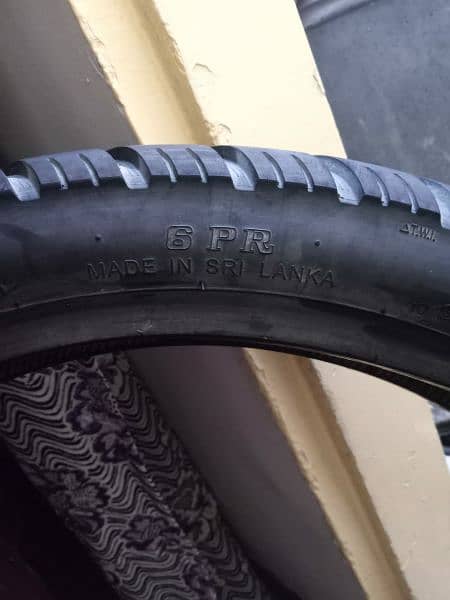 tube less tyre 4
