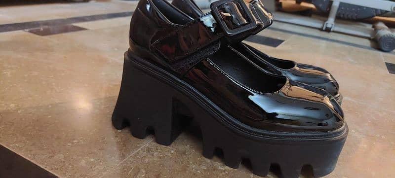 Black Mary Janes Lolita heels size 39, heel to toe 24.5 cm 1
