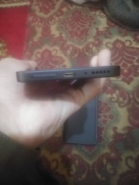 Redmi Note 13 ( 8GB / 256GB ) 2