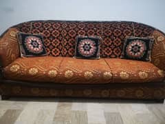 5 seater sofa used for seal