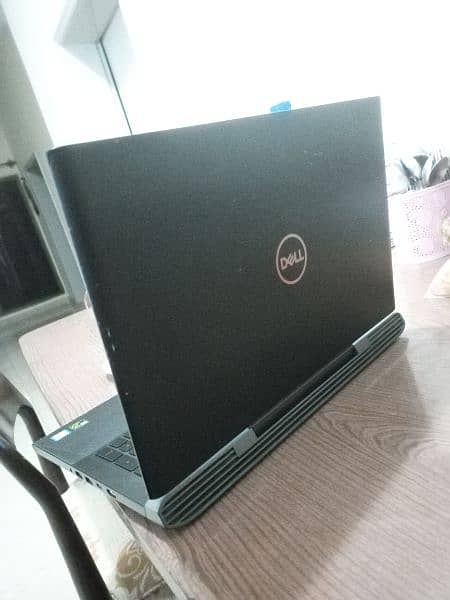 Dell g5 5587 gaming laptop i5 8 th gen Nvidia 1050Ti 2