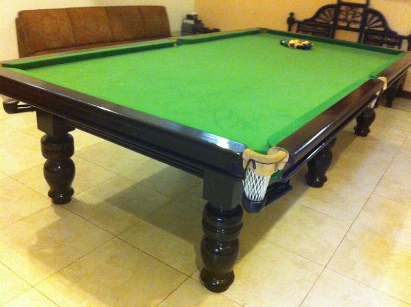 All Type Of Game Snooker / Pool/ Table Tennis / Football Game / Dabbo 10