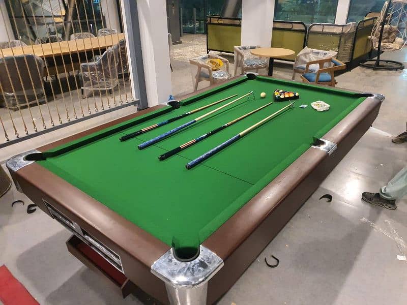 All Type Of Game Snooker / Pool/ Table Tennis / Football Game / Dabbo 19