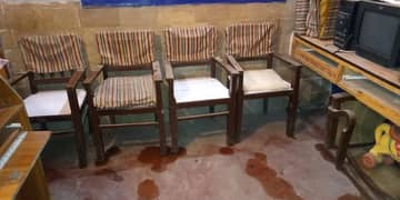 4 Piece Wooding chair in good condition 0