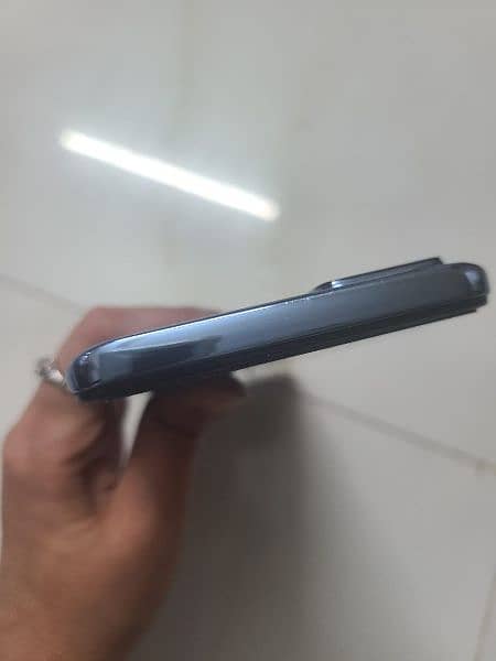 Infinix X neo available for selling 6
