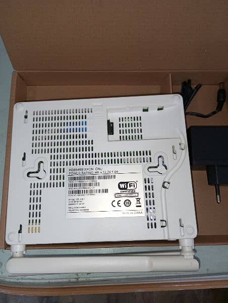 Huawei HG8546M 5dBi XPON/GPON/EPON ONT WIFI ROUTER 2