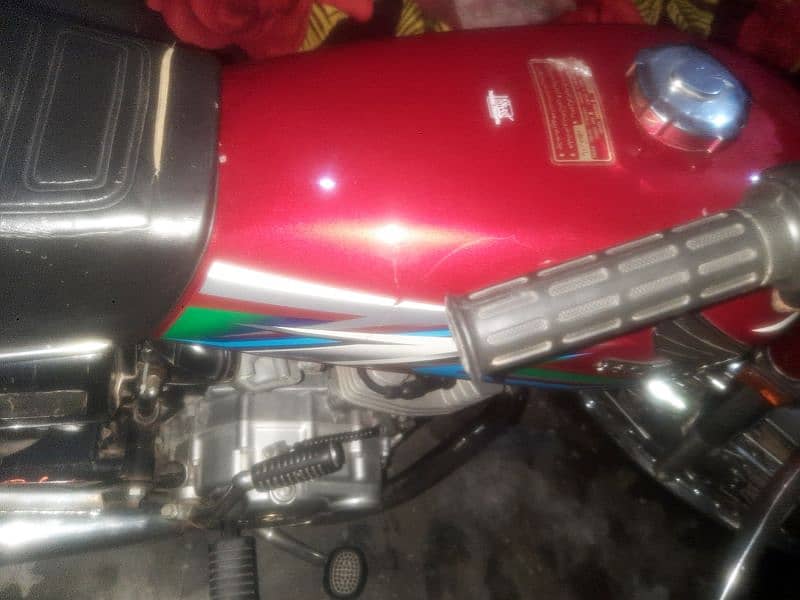 2023 model original only tank read add after  call. 1 1