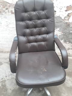 Comfortable Office Chair condition 10/9