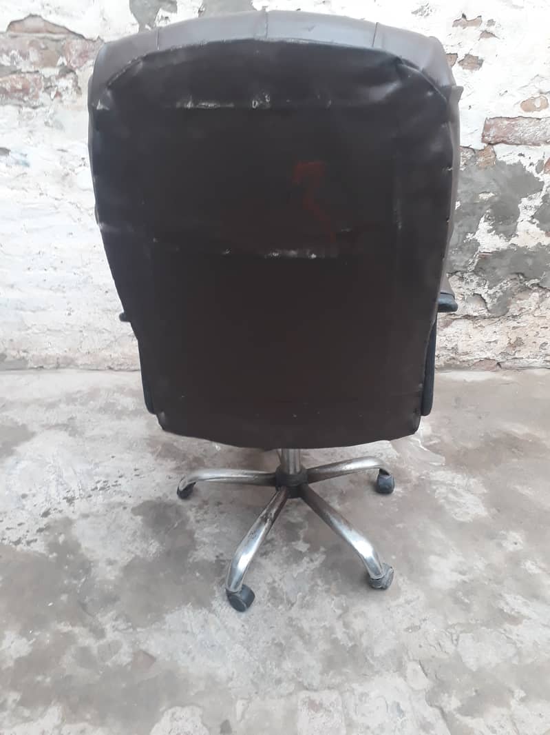 Comfortable Office Chair condition 10/9 2