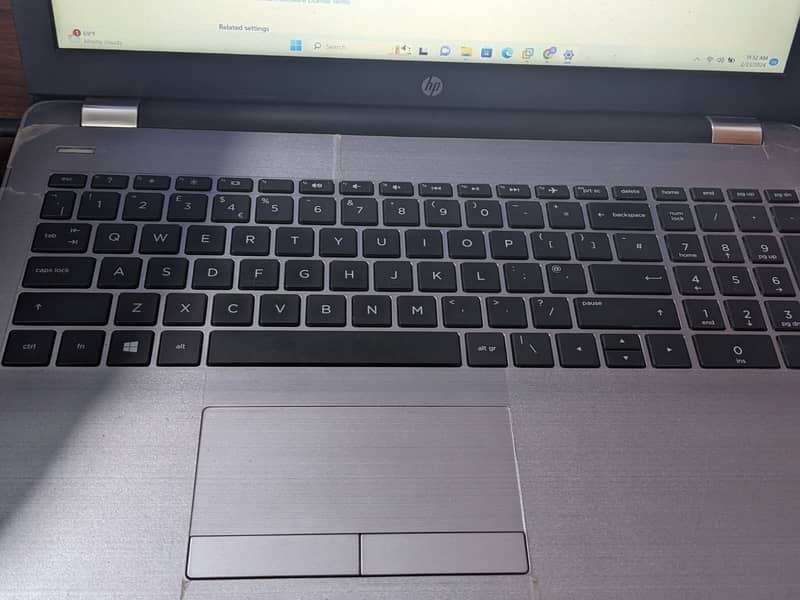 HP 250 G6 Notebook PC Core i5, 7th Gen 1