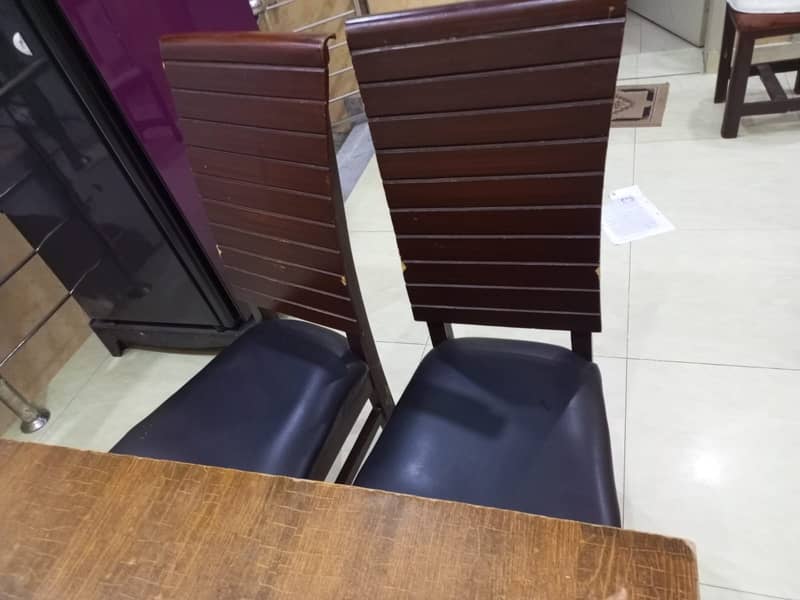 Dining table & chairs set 4