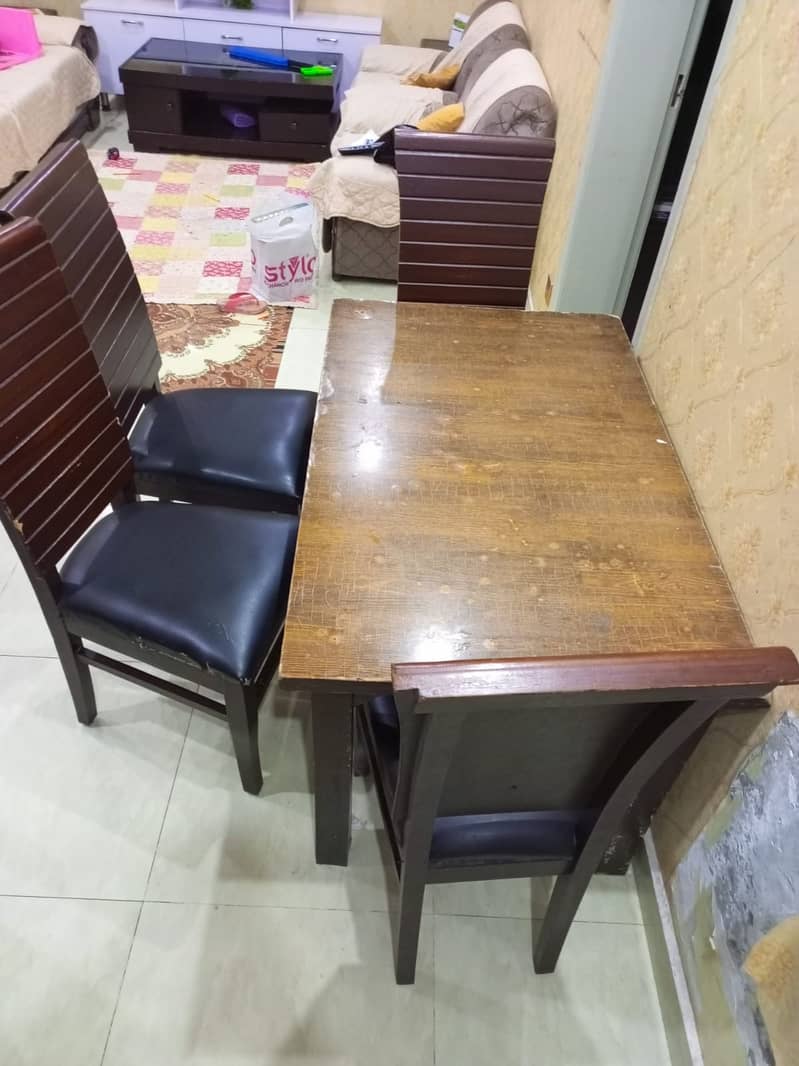 Dining table & chairs set 5
