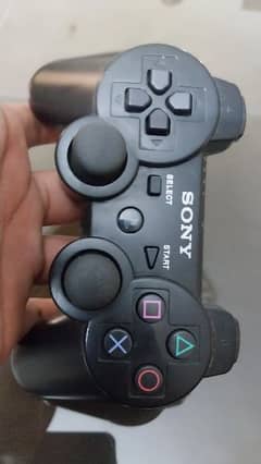 PS 3 CONTROLLER USED